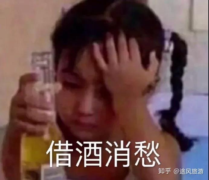 表情包特工队可化妆无广告版下载-表情包特工队最新版无限代币中文版下载v.0.77